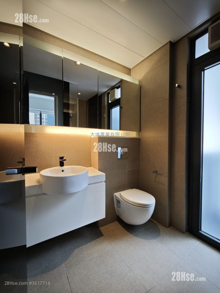 Queen's Cube 租盤 1 房 , 1 浴室 380 平方呎 Queen's Cube 租盤 1 房 , 1 浴室 380 平方呎