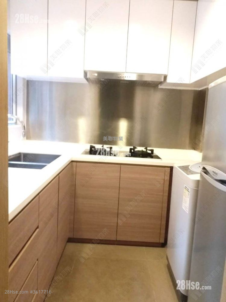 Siu Hong Court Rental 3 Bedrooms , 1 Bathroom 568 ft² Siu Hong Court Rental 3 Bedrooms , 1 Bathroom 568 ft²
