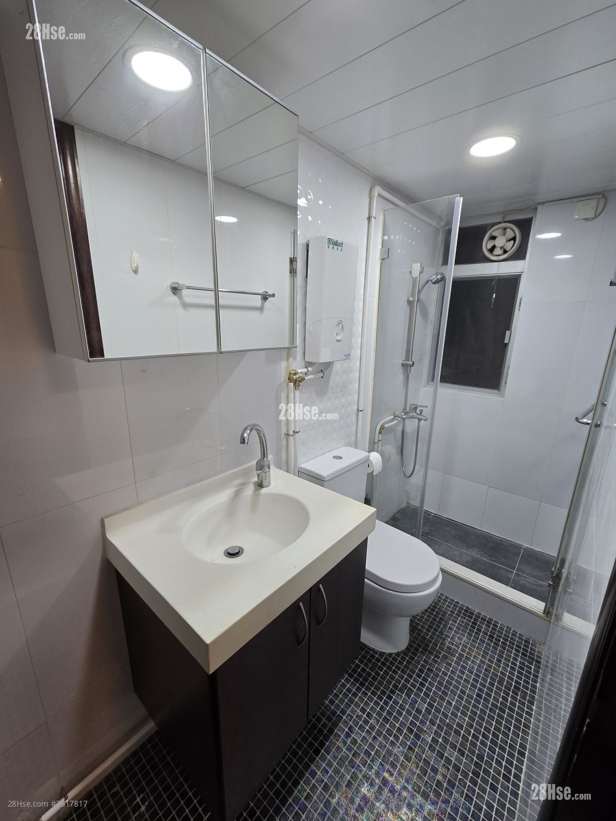 City Garden Sell 3 Bedrooms , 2 Bathrooms 961 ft² City Garden Sell 3 Bedrooms , 2 Bathrooms 961 ft²