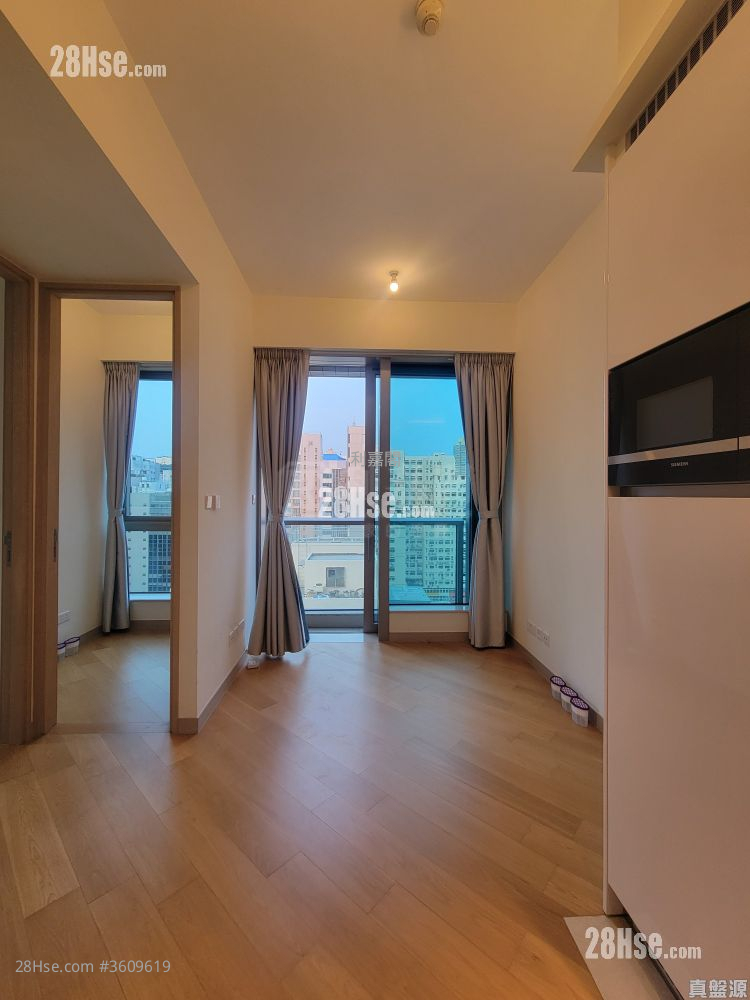 One Soho Rental 2 Bedrooms , 1 Bathroom 374 ft² One Soho Rental 2 Bedrooms , 1 Bathroom 374 ft²