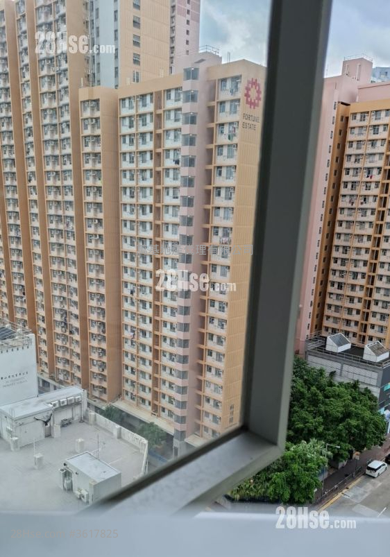 麗翠苑 售盤 2 房 , 1 浴室 450 平方呎 麗翠苑 售盤 2 房 , 1 浴室 450 平方呎