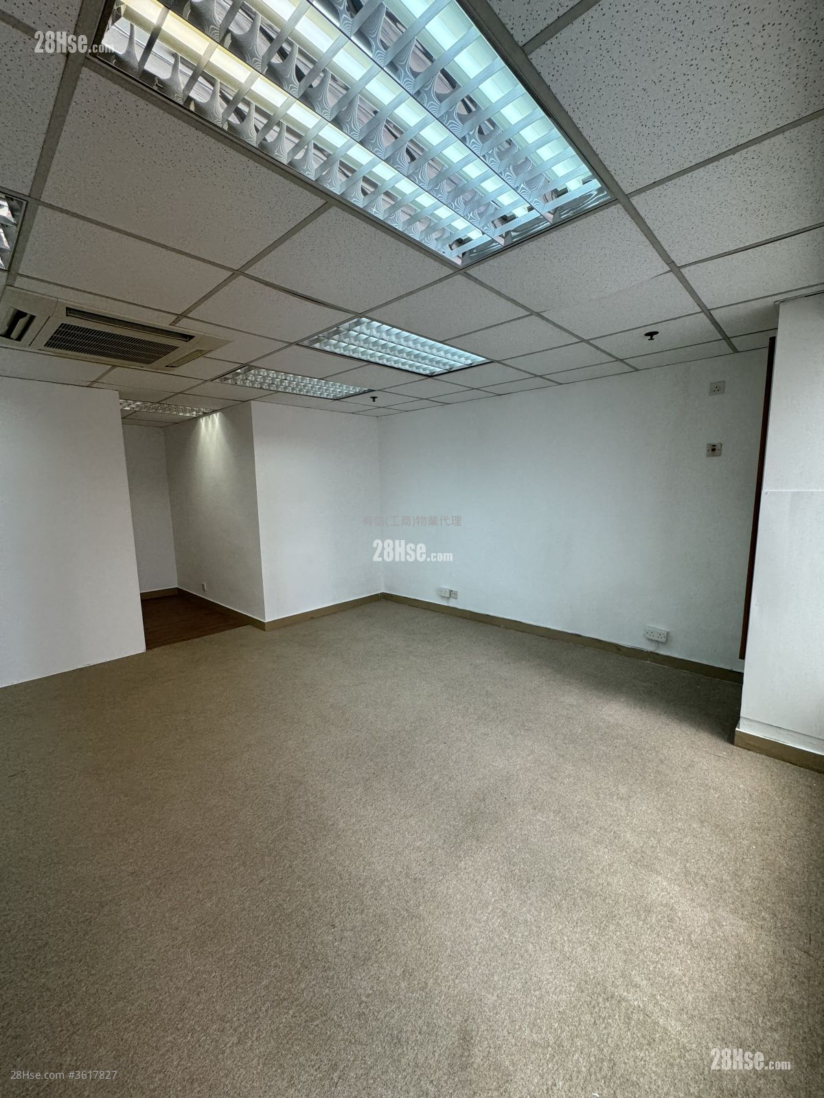 Kowloon Plaza Rental 367 ft² Kowloon Plaza Rental 367 ft²
