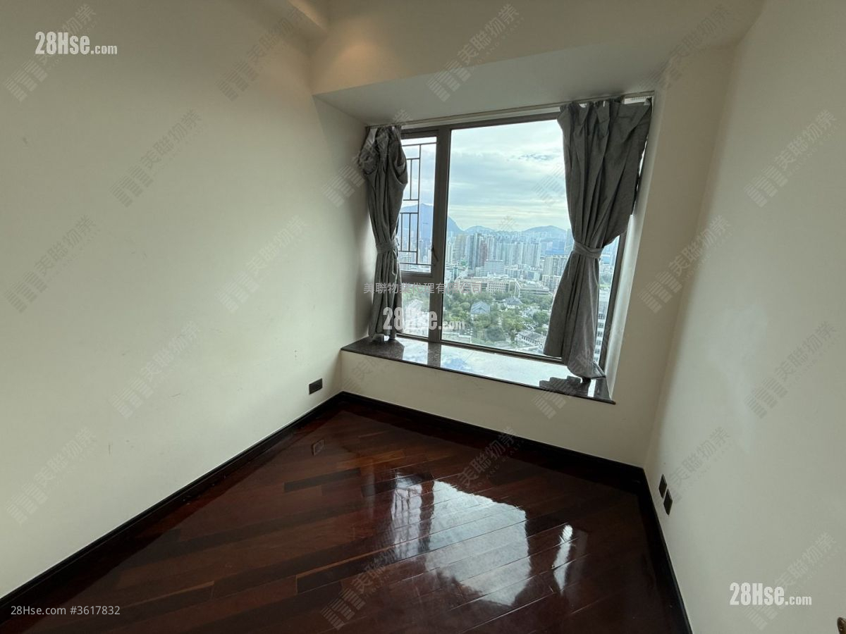 Grand Excelsior Sell 2 Bedrooms , 2 Bathrooms 676 ft² Grand Excelsior Sell 2 Bedrooms , 2 Bathrooms 676 ft²