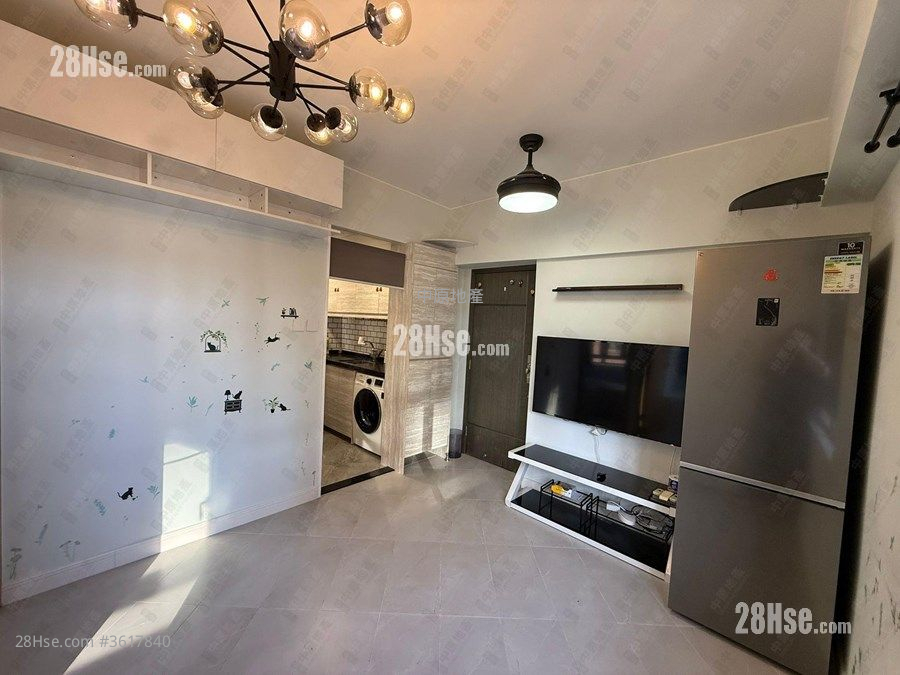 Wai Wah Centre Rental 2 Bedrooms , 1 Bathroom 297 ft² Wai Wah Centre Rental 2 Bedrooms , 1 Bathroom 297 ft²
