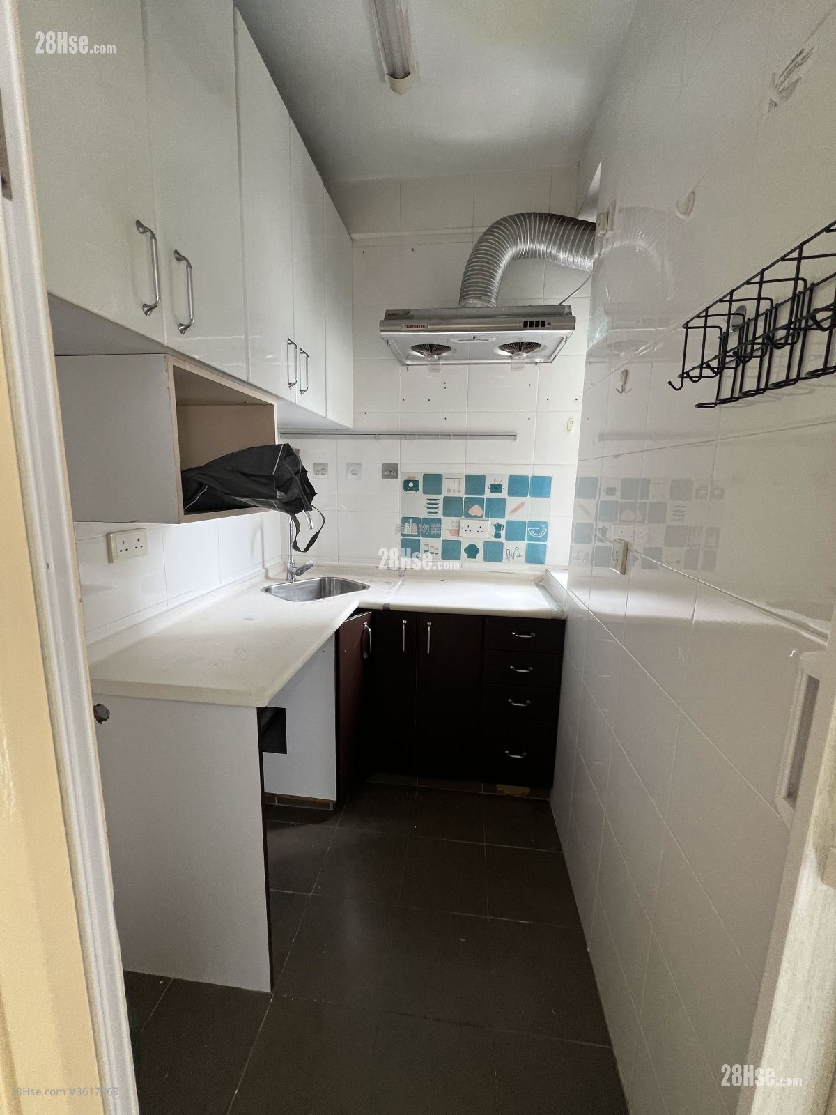 Mayfair Gardens Rental 2 Bedrooms , 1 Bathroom 329 ft² Mayfair Gardens Rental 2 Bedrooms , 1 Bathroom 329 ft²