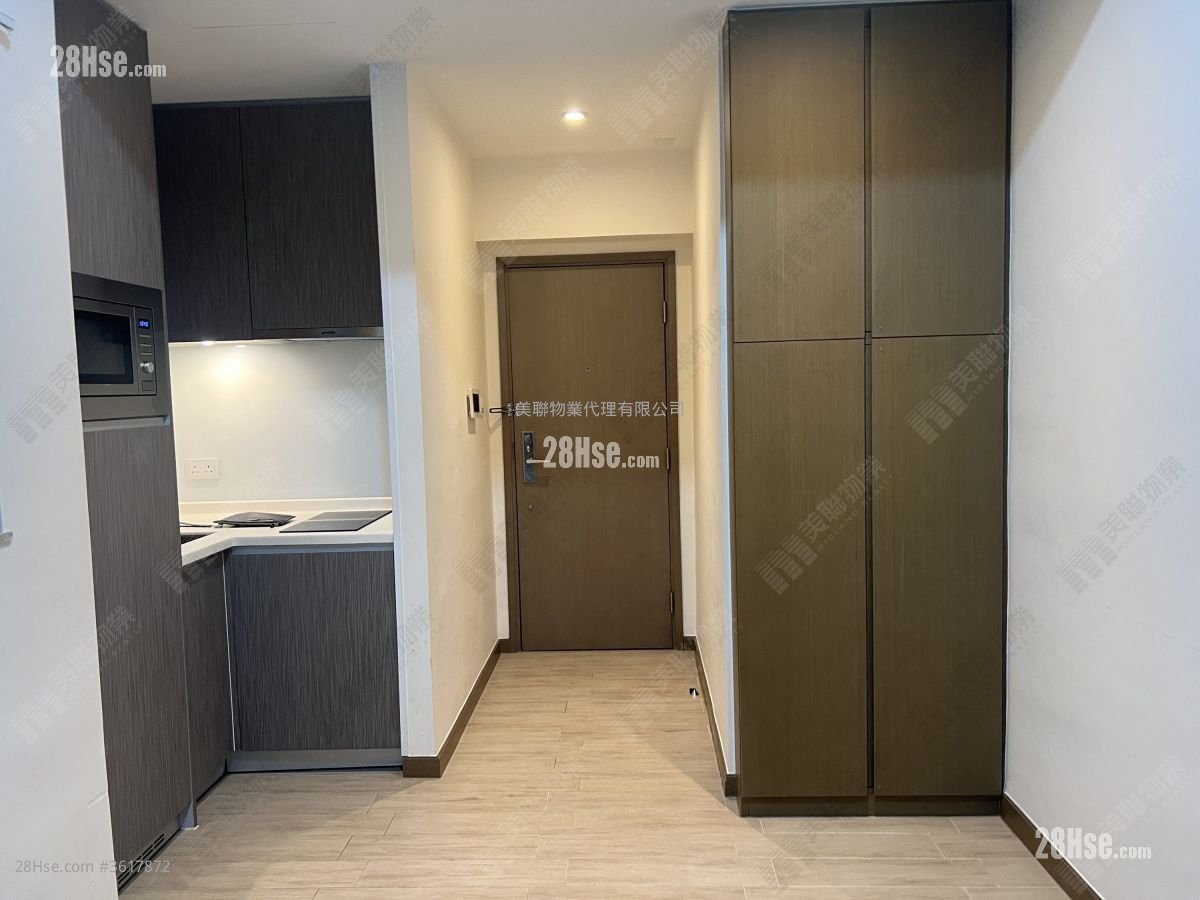 Astoria Crest Sell 1 Bedroom , 1 Bathroom 270 ft²