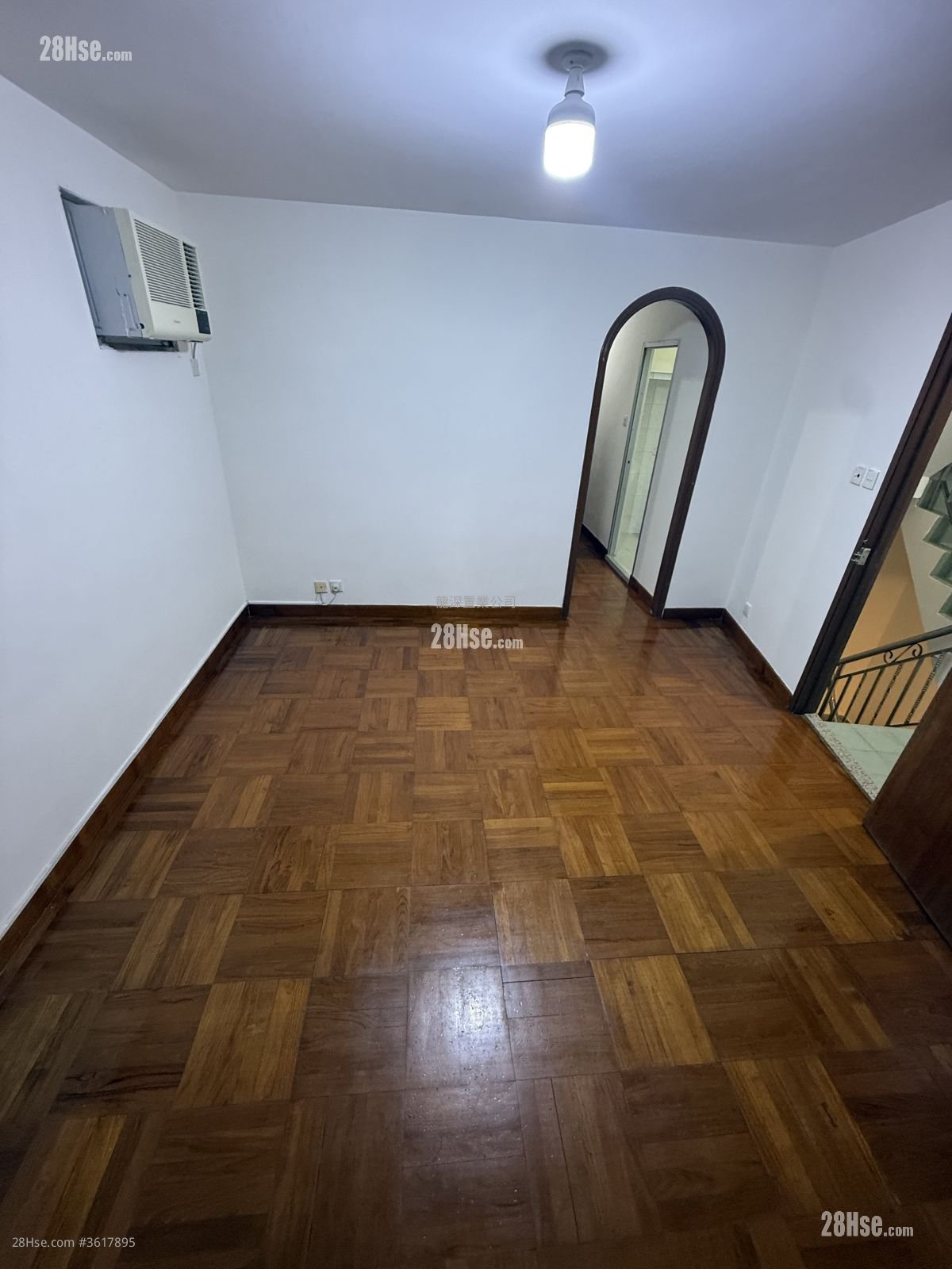 Village Rental 3 Bedrooms 700 ft² Village Rental 3 Bedrooms 700 ft²
