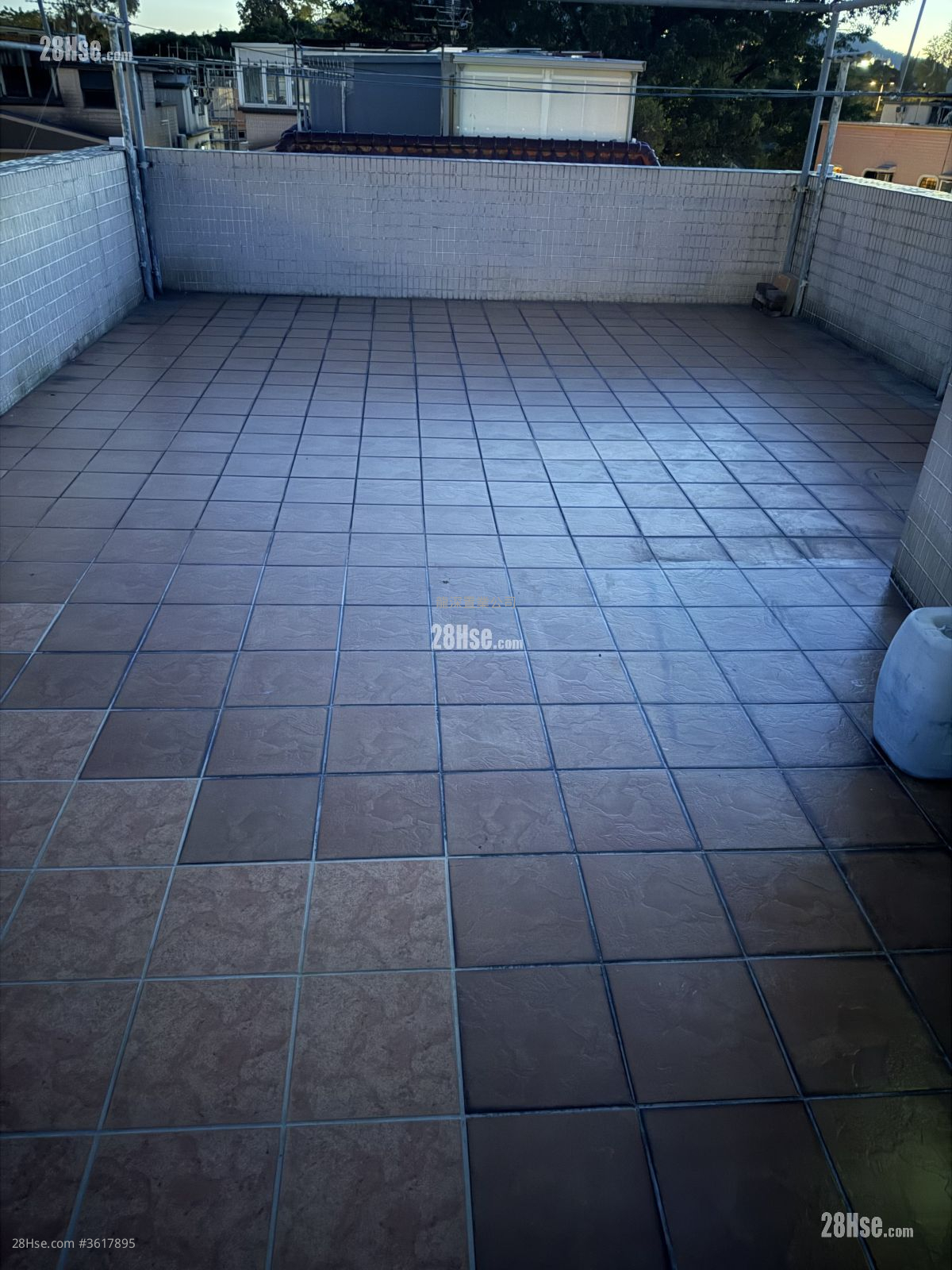 Village Rental 3 Bedrooms 700 ft² Village Rental 3 Bedrooms 700 ft²
