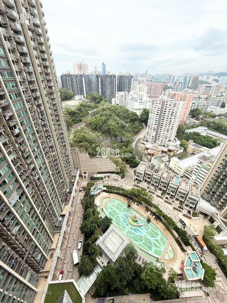 Celestial Heights Rental 4 Bedrooms , 3 Bathrooms 1,579 ft² Celestial Heights Rental 4 Bedrooms , 3 Bathrooms 1,579 ft²