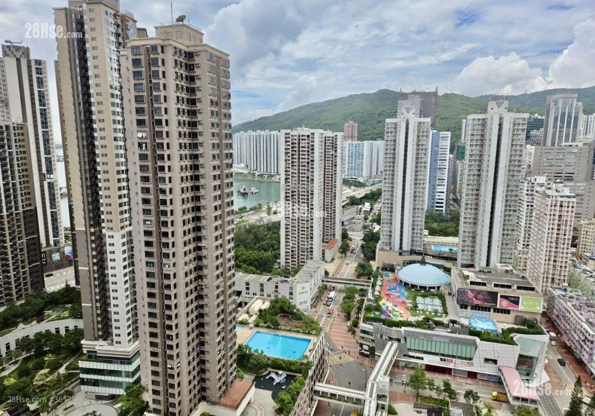 萬景峯 租盤 4 房 , 3 浴室 1,023 平方呎 萬景峯 租盤 4 房 , 3 浴室 1,023 平方呎