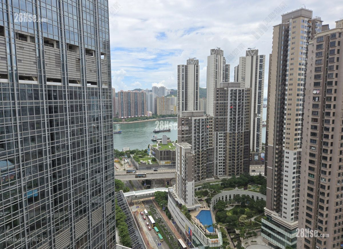 萬景峯 租盤 4 房 , 3 浴室 1,023 平方呎 萬景峯 租盤 4 房 , 3 浴室 1,023 平方呎