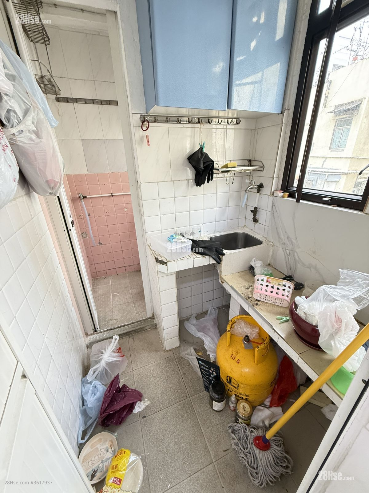 Chinese Mansion Sell 2 Bedrooms , 1 Bathroom 280 ft² Chinese Mansion Sell 2 Bedrooms , 1 Bathroom 280 ft²