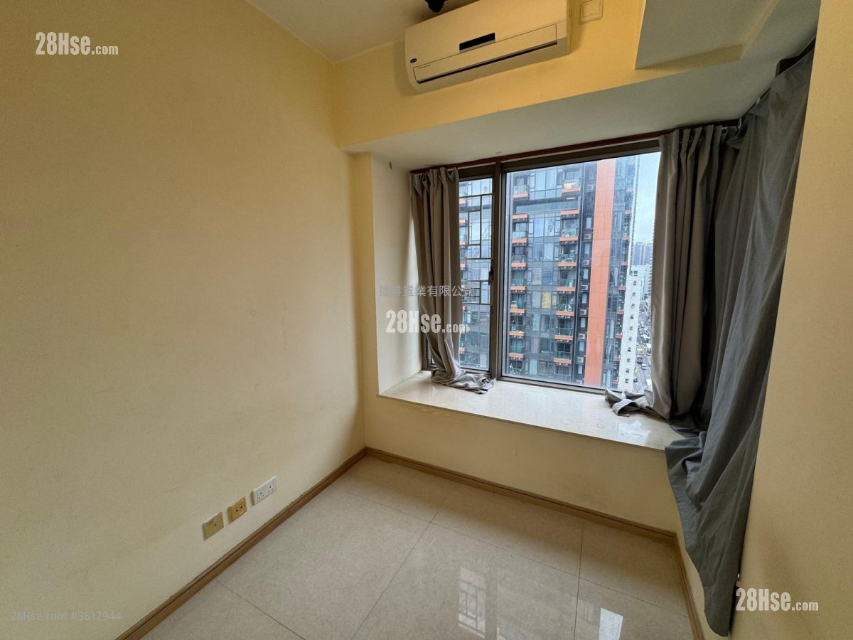 Viva Sell 2 Bedrooms , 1 Bathroom 487 ft² Viva Sell 2 Bedrooms , 1 Bathroom 487 ft²