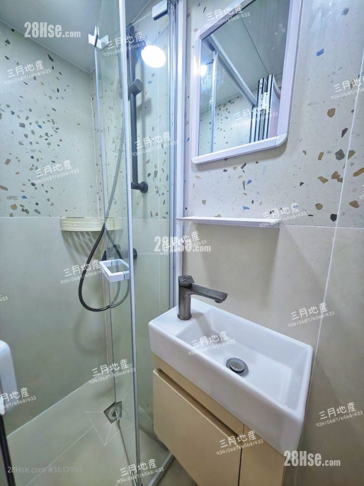Golden Mansion Sell 4 Bedrooms , 4 Bathrooms 634 ft² Golden Mansion Sell 4 Bedrooms , 4 Bathrooms 634 ft²