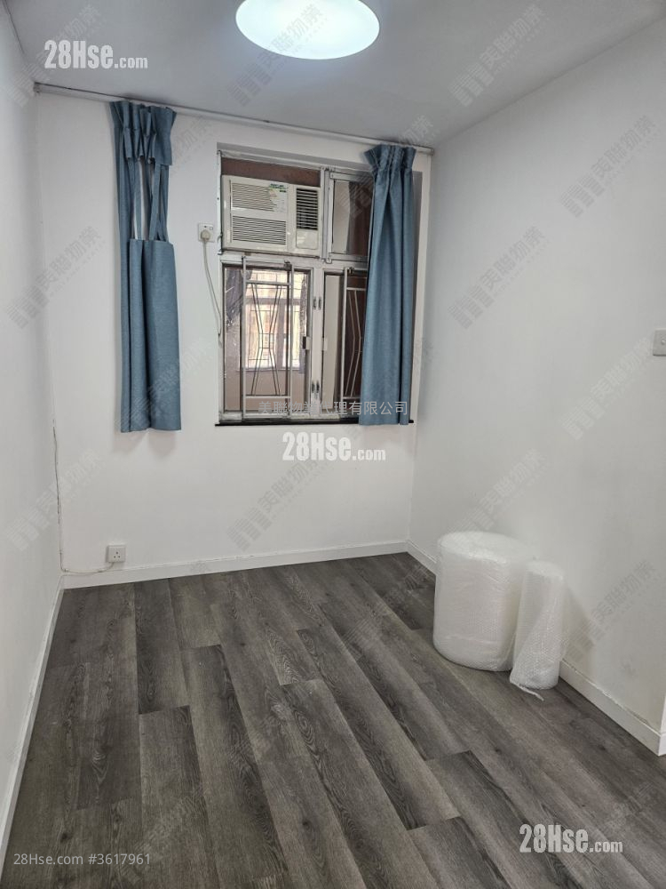 Amoy Gardens Sell 2 Bedrooms , 1 Bathroom 375 ft² Amoy Gardens Sell 2 Bedrooms , 1 Bathroom 375 ft²