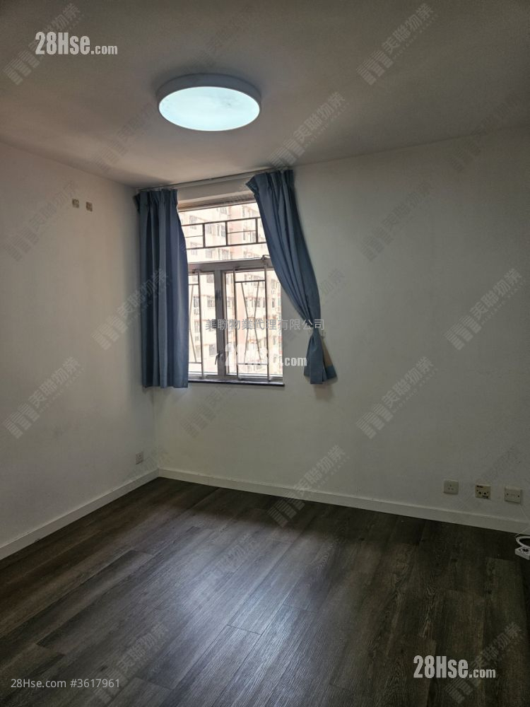 Amoy Gardens Sell 2 Bedrooms , 1 Bathroom 375 ft² Amoy Gardens Sell 2 Bedrooms , 1 Bathroom 375 ft²