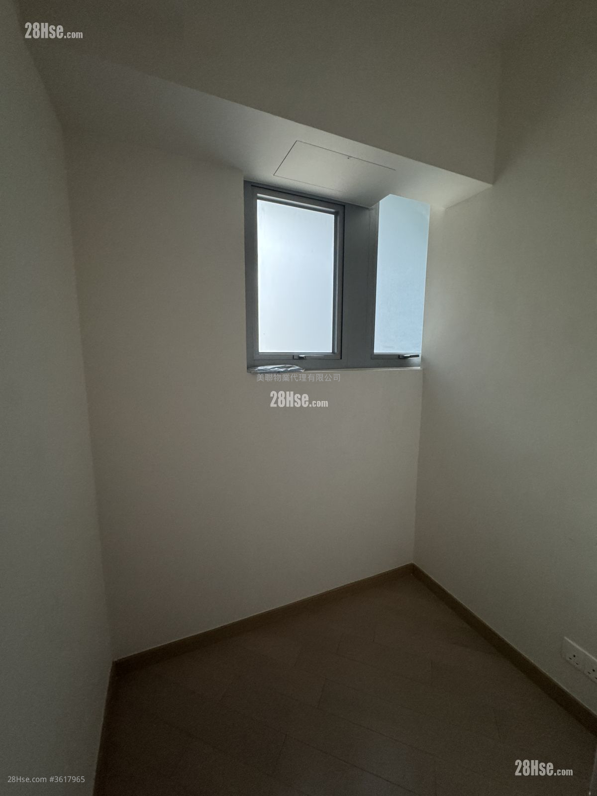 Park Yoho Rental 935 ft² Park Yoho Rental 935 ft²