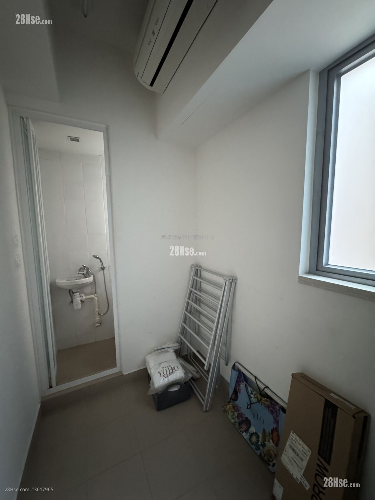 Park Yoho Rental 935 ft² Park Yoho Rental 935 ft²