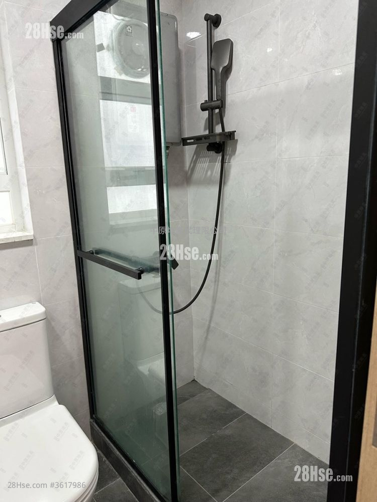 Miami Beach Towers Sell 2 Bedrooms , 1 Bathroom 443 ft² Miami Beach Towers Sell 2 Bedrooms , 1 Bathroom 443 ft²