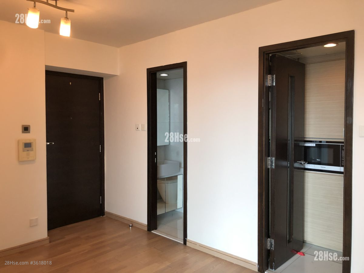 Grand Waterfront Rental 2 Bedrooms , 1 Bathroom 427 ft² Grand Waterfront Rental 2 Bedrooms , 1 Bathroom 427 ft²
