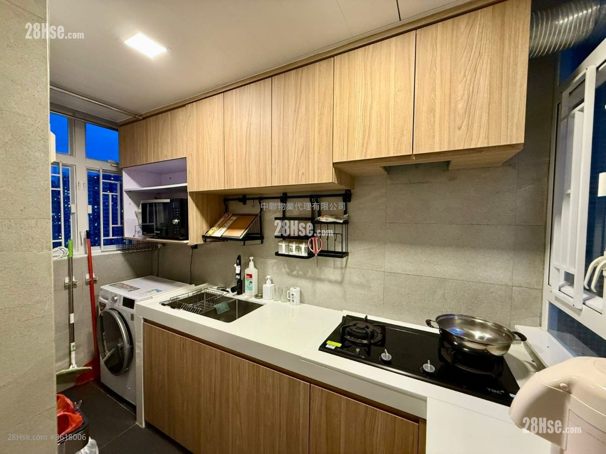 Kwong Yuen Estate Sell 404 ft² Kwong Yuen Estate Sell 404 ft²