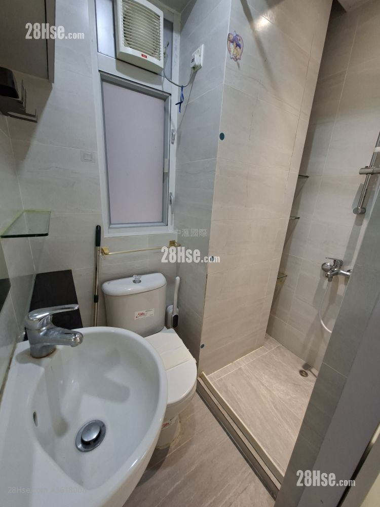 建隆樓 租盤 1 房 , 1 浴室 339 平方呎 建隆樓 租盤 1 房 , 1 浴室 339 平方呎