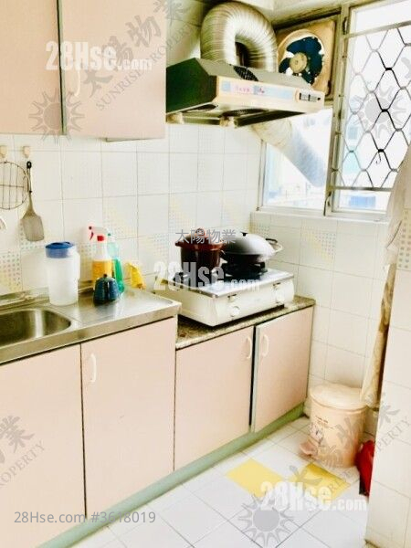 Whampoa Garden Sell 3 Bedrooms 777 ft² Whampoa Garden Sell 3 Bedrooms 777 ft²