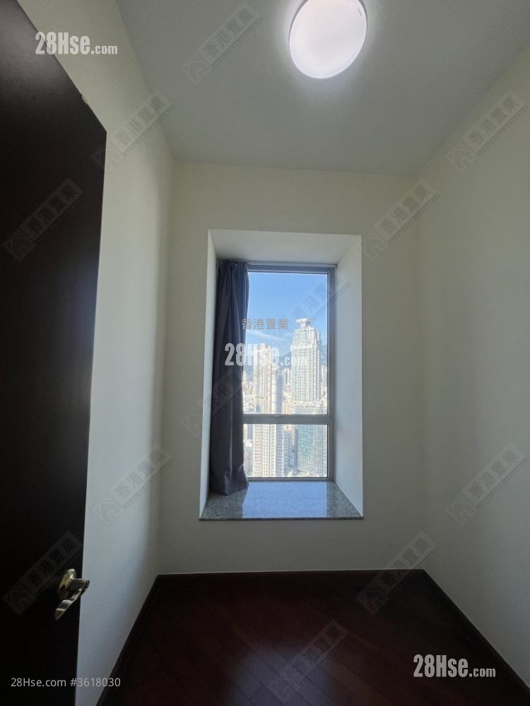 The Hermitage Sell 2 Bedrooms , 2 Bathrooms 759 ft² The Hermitage Sell 2 Bedrooms , 2 Bathrooms 759 ft²