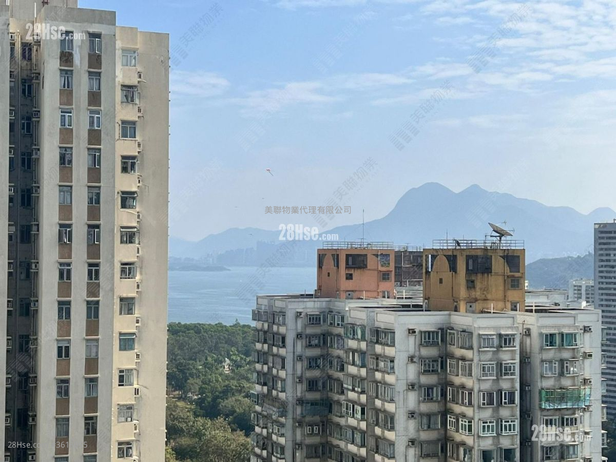 Tai Po Centre Sell 2 Bedrooms , 1 Bathroom 409 ft² Tai Po Centre Sell 2 Bedrooms , 1 Bathroom 409 ft²