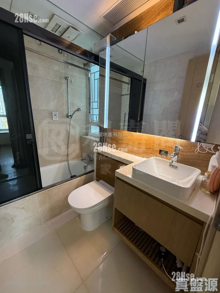 Lions Rise Sell 2 Bedrooms , 1 Bathroom 570 ft² Lions Rise Sell 2 Bedrooms , 1 Bathroom 570 ft²