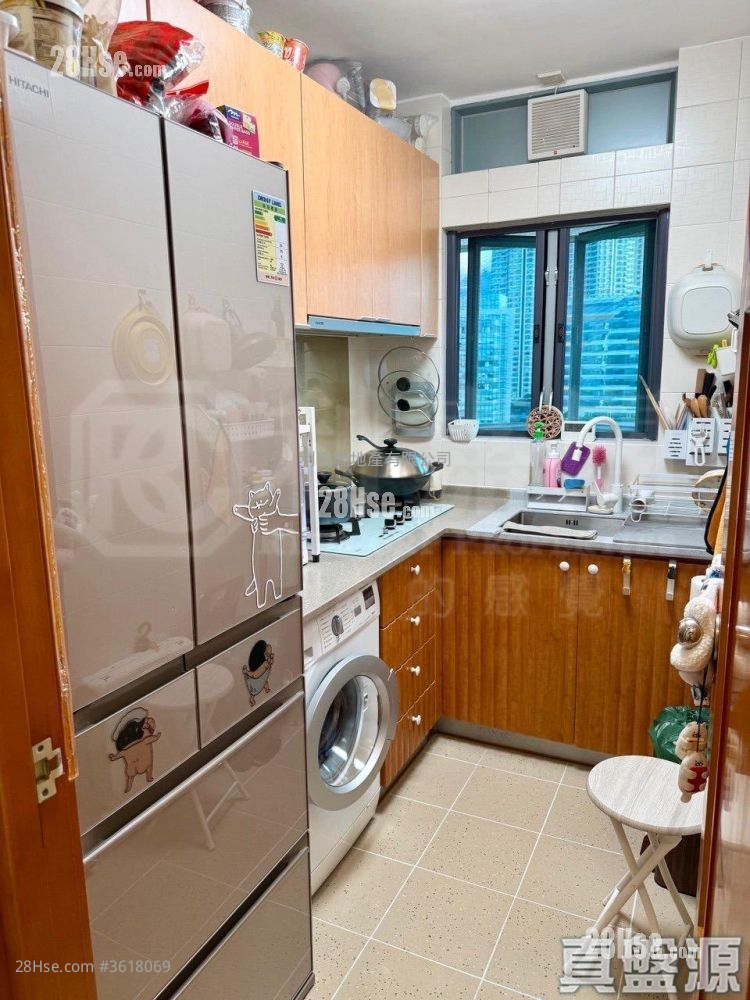 Seaview Crescent Sell 2 Bedrooms 508 ft² Seaview Crescent Sell 2 Bedrooms 508 ft²
