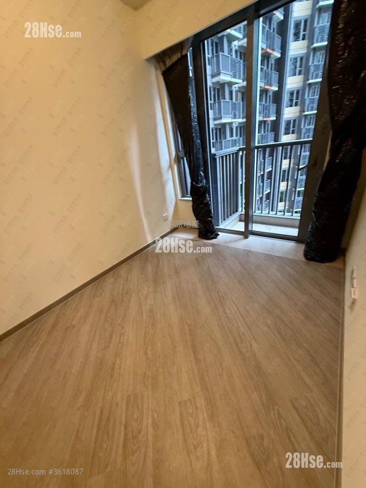 Novo Land Rental 2 Bedrooms , 1 Bathroom 417 ft² Novo Land Rental 2 Bedrooms , 1 Bathroom 417 ft²