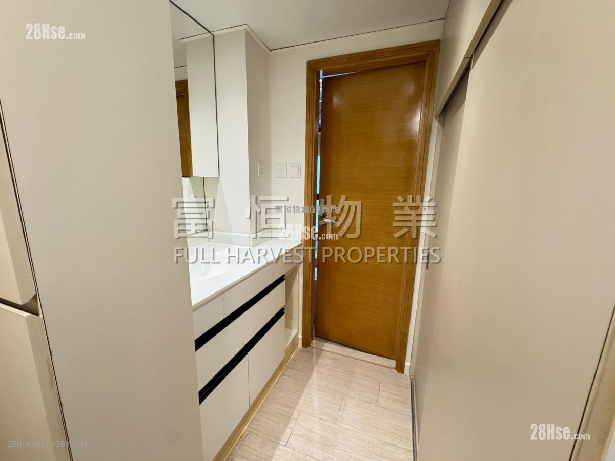Claymore Lodge Rental Studio , 1 Bathroom 290 ft² Claymore Lodge Rental Studio , 1 Bathroom 290 ft²