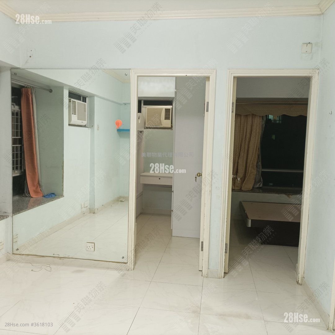 Well On Garden Rental 2 Bedrooms , 1 Bathroom 354 ft² Well On Garden Rental 2 Bedrooms , 1 Bathroom 354 ft²