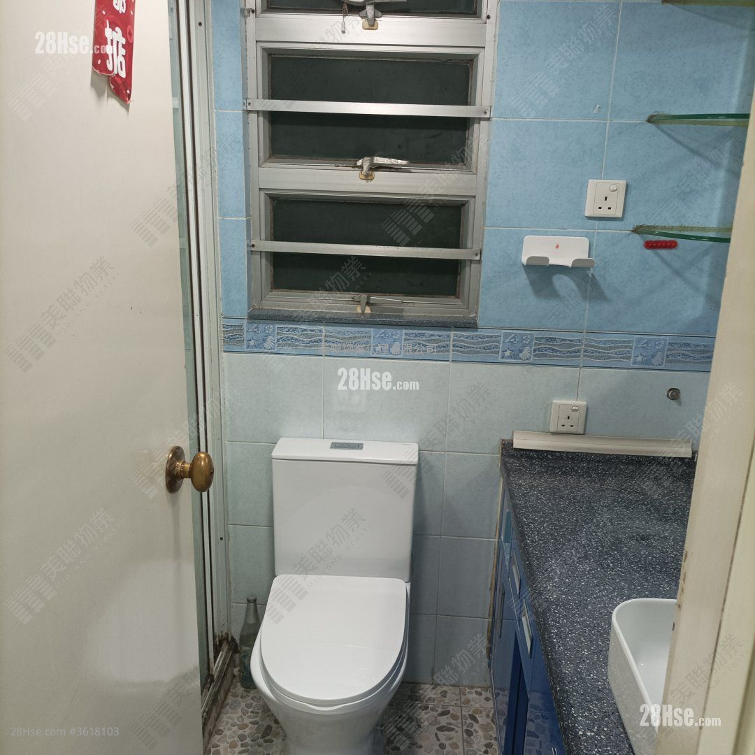 Well On Garden Rental 2 Bedrooms , 1 Bathroom 354 ft² Well On Garden Rental 2 Bedrooms , 1 Bathroom 354 ft²