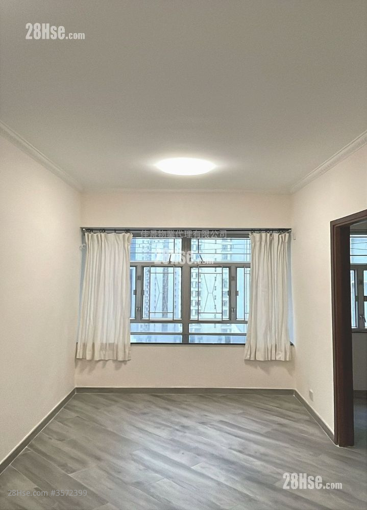 Hing Wong Building Rental 2 Bedrooms , 1 Bathroom 394 ft²