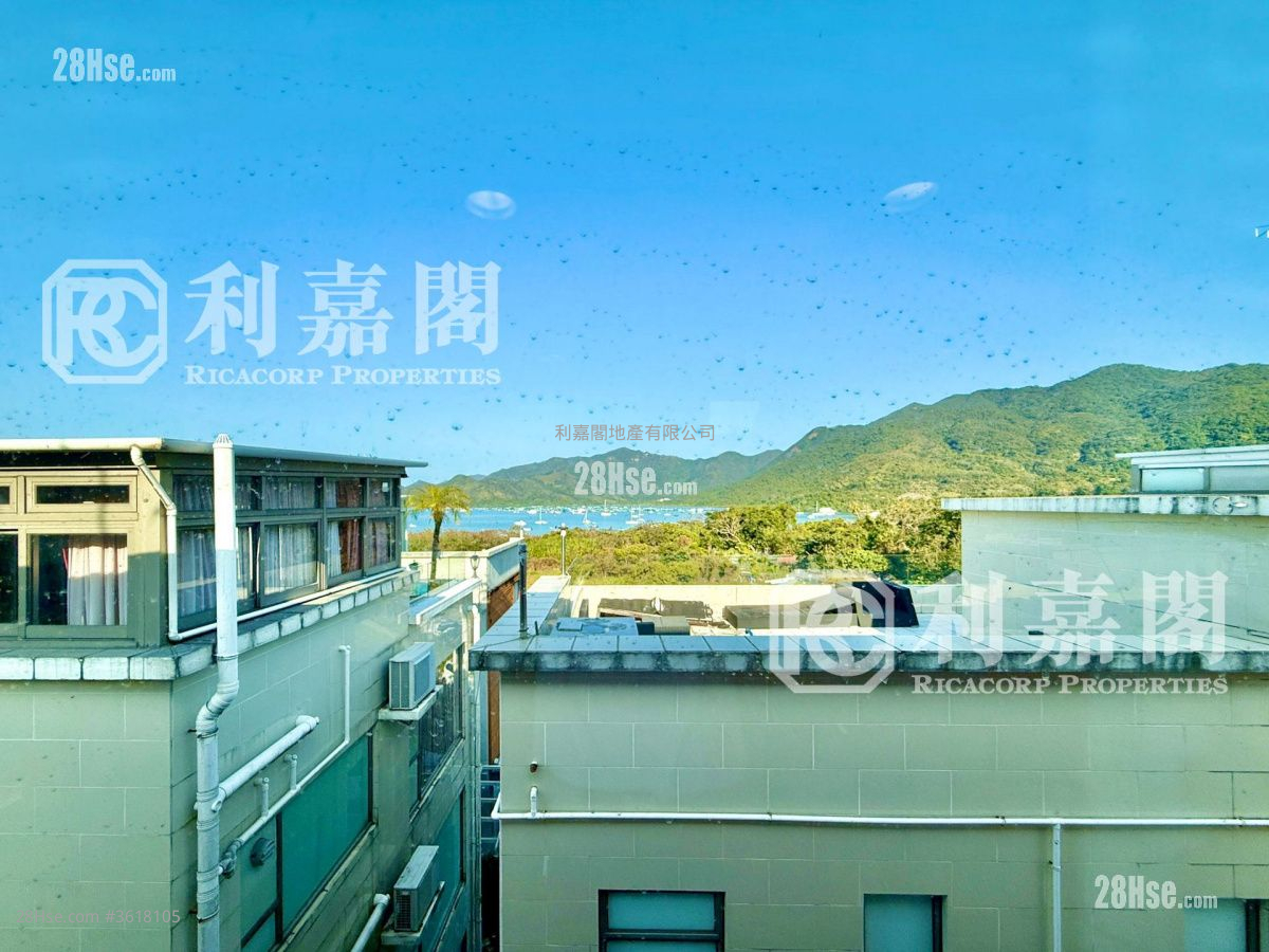 Sai Keng Tsuen Sell 4 Bedrooms , 2 Bathrooms 2,100 ft² Sai Keng Tsuen Sell 4 Bedrooms , 2 Bathrooms 2,100 ft²