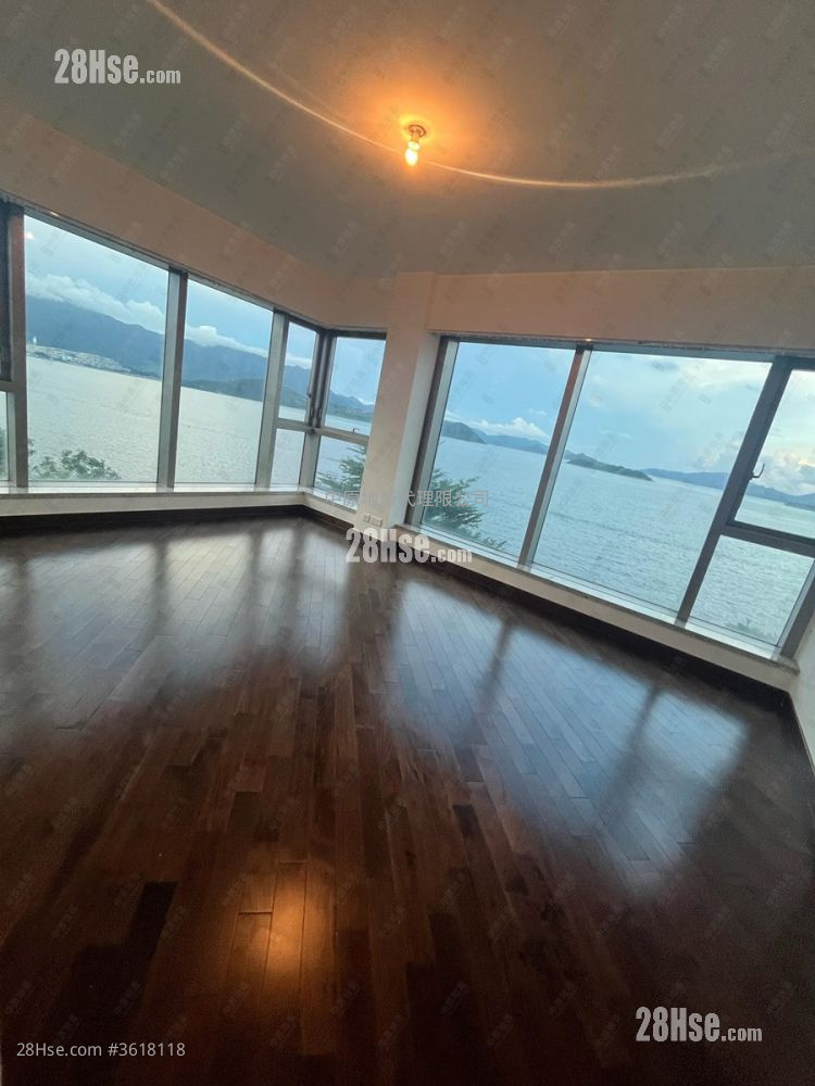 Mayfair By The Sea Rental 4 Bedrooms , 4 Bathrooms 2,044 ft² Mayfair By The Sea Rental 4 Bedrooms , 4 Bathrooms 2,044 ft²
