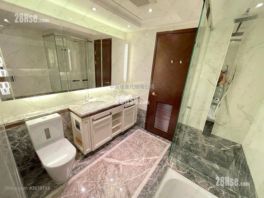 Mayfair By The Sea Rental 4 Bedrooms , 4 Bathrooms 2,044 ft² Mayfair By The Sea Rental 4 Bedrooms , 4 Bathrooms 2,044 ft²
