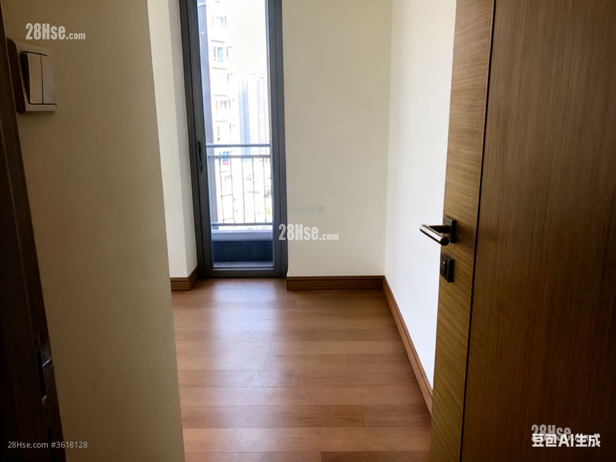 The Reach Sell 2 Bedrooms 443 ft² The Reach Sell 2 Bedrooms 443 ft²