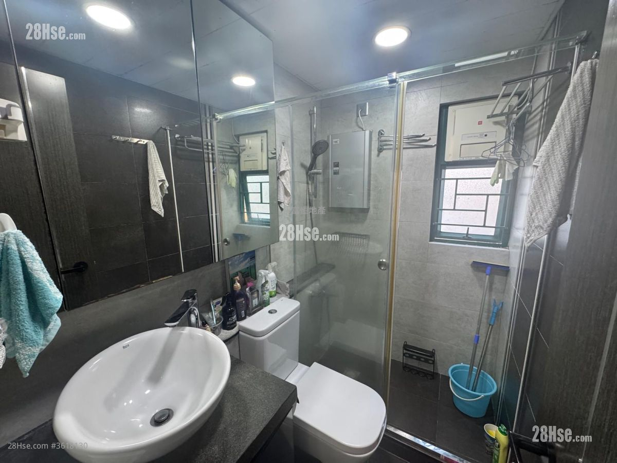 Greenland Court Sell 2 Bedrooms , 1 Bathroom 352 ft² Greenland Court Sell 2 Bedrooms , 1 Bathroom 352 ft²