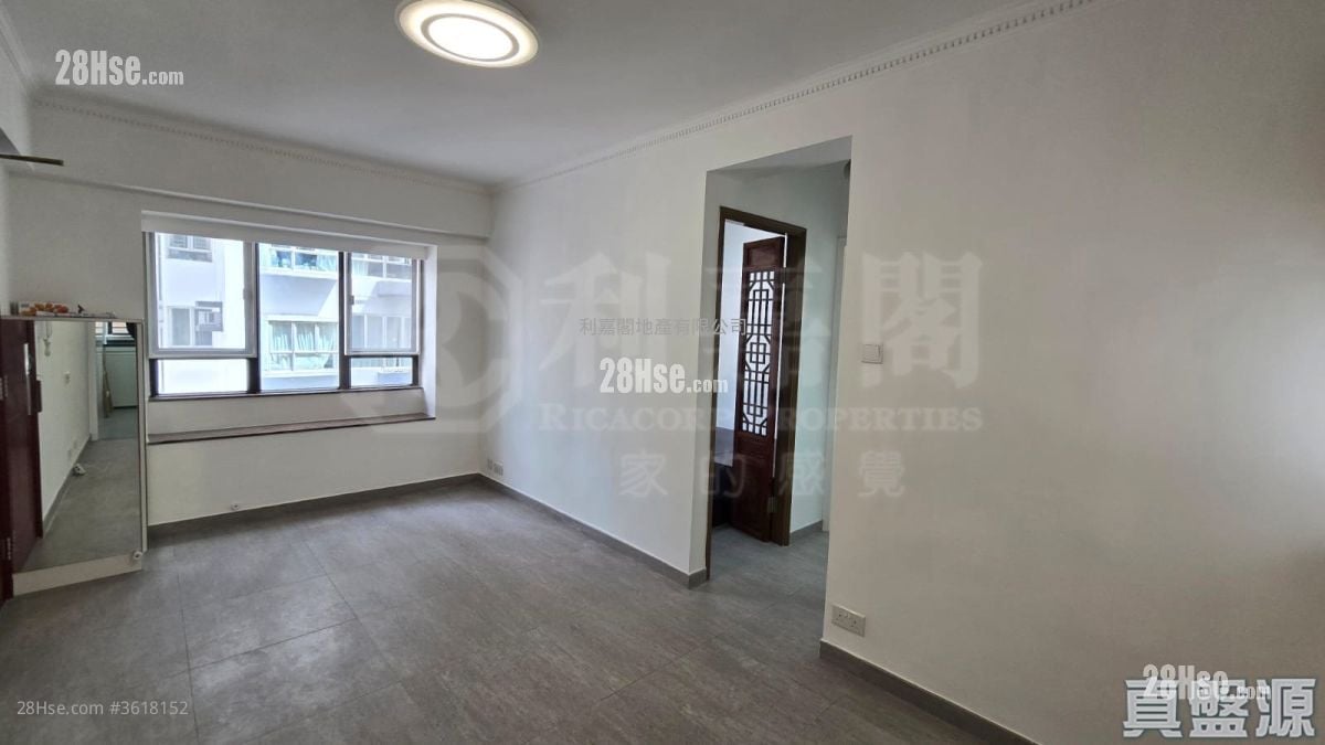 Losion Villa Sell 2 Bedrooms 470 ft² Losion Villa Sell 2 Bedrooms 470 ft²