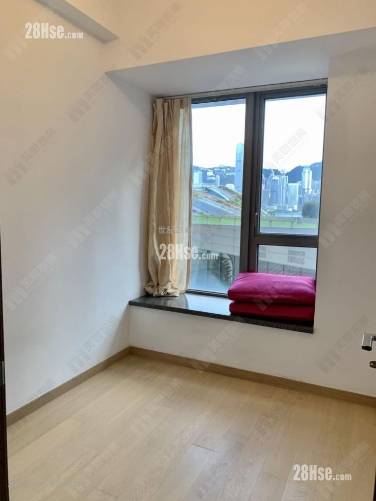 The Austin Rental 2 Bedrooms , 2 Bathrooms 624 ft² The Austin Rental 2 Bedrooms , 2 Bathrooms 624 ft²