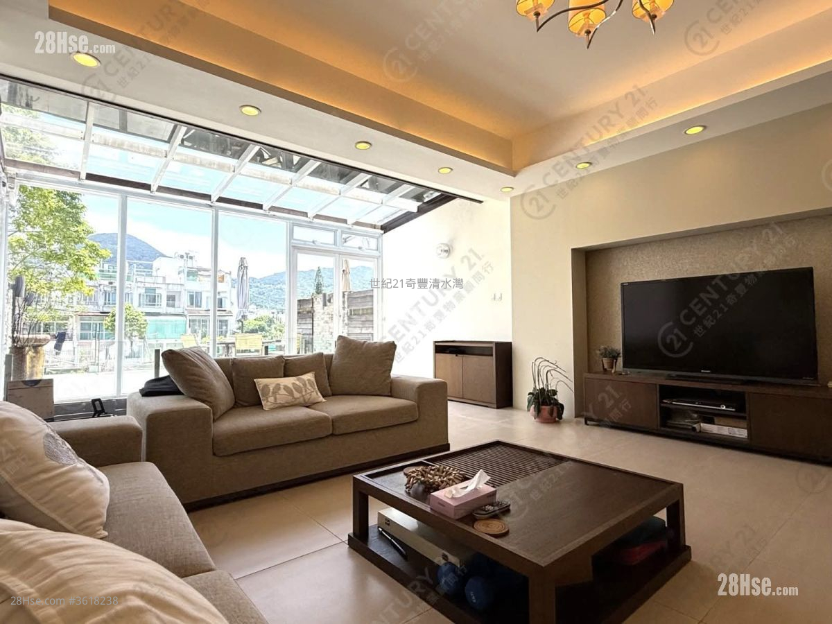 Marina Cove Sell 1,371 ft² Marina Cove Sell 1,371 ft²