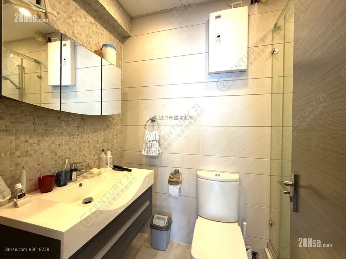 Marina Cove Sell 1,371 ft² Marina Cove Sell 1,371 ft²