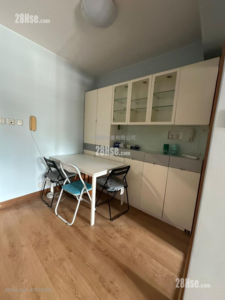 Grandway Garden Sell 2 Bedrooms , 1 Bathroom 429 ft² Grandway Garden Sell 2 Bedrooms , 1 Bathroom 429 ft²