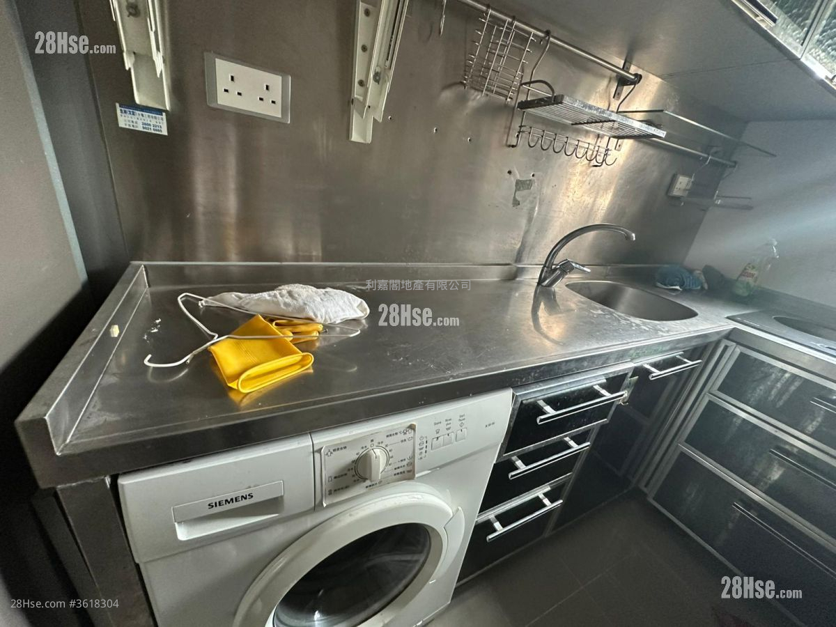 Grandway Garden Sell 2 Bedrooms , 1 Bathroom 429 ft² Grandway Garden Sell 2 Bedrooms , 1 Bathroom 429 ft²