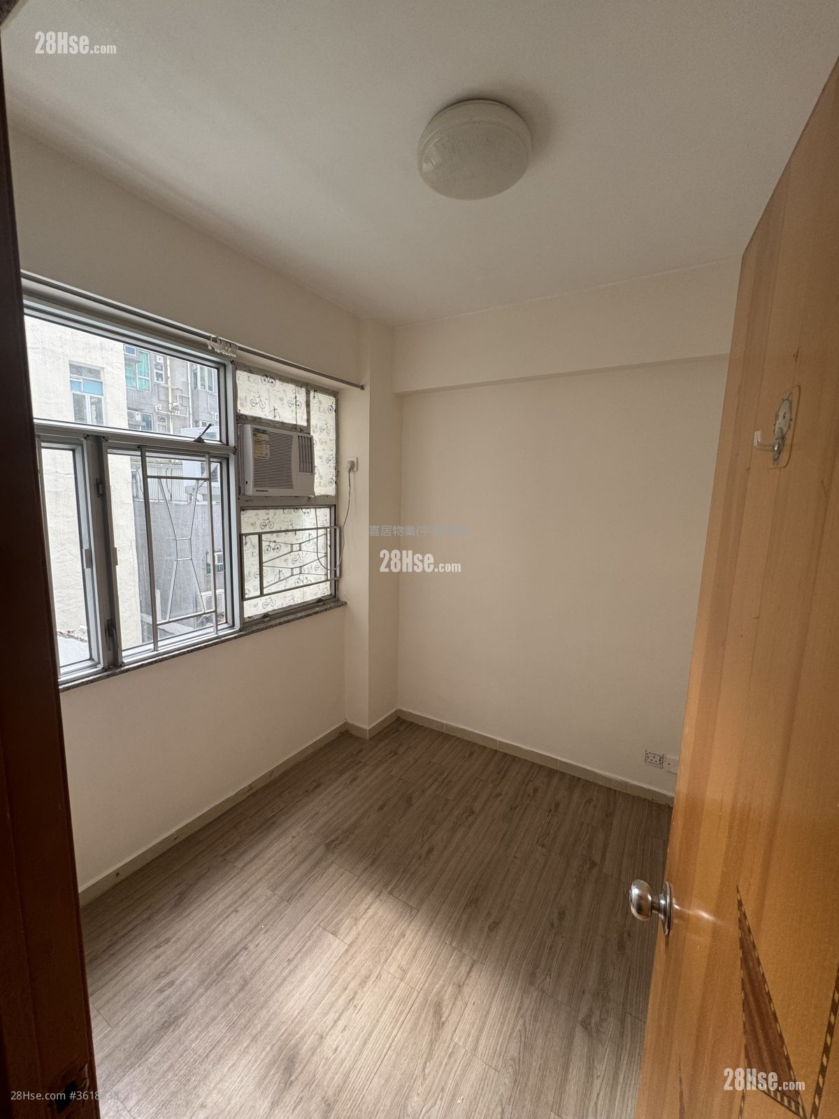 Yu Shing Building Sell 2 Bedrooms , 1 Bathroom 272 ft² Yu Shing Building Sell 2 Bedrooms , 1 Bathroom 272 ft²