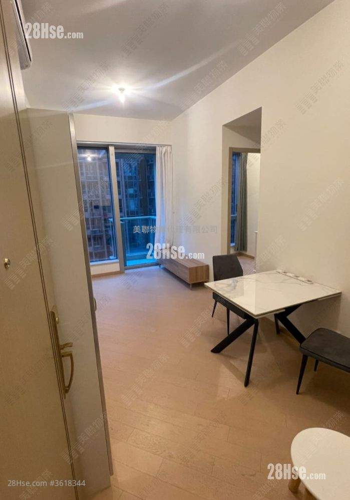 逸瓏灣8 售盤 2 房 , 1 浴室 494 平方呎 逸瓏灣8 售盤 2 房 , 1 浴室 494 平方呎