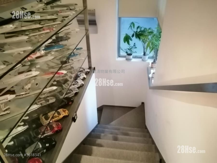 Coastal Skyline Sell 3 Bedrooms , 4 Bathrooms 1,373 ft² Coastal Skyline Sell 3 Bedrooms , 4 Bathrooms 1,373 ft²